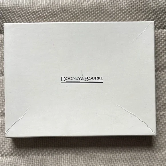 Colorful Star Pattern Wristlet - Picture 4 of 5